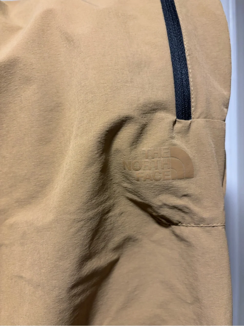 The North Face Men's Tan Cargo Hiking Pants